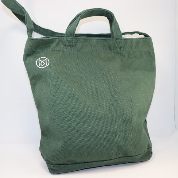 Monocle Green Canvas Tote Bag with Shoulder Strap - Picture 2 of 4